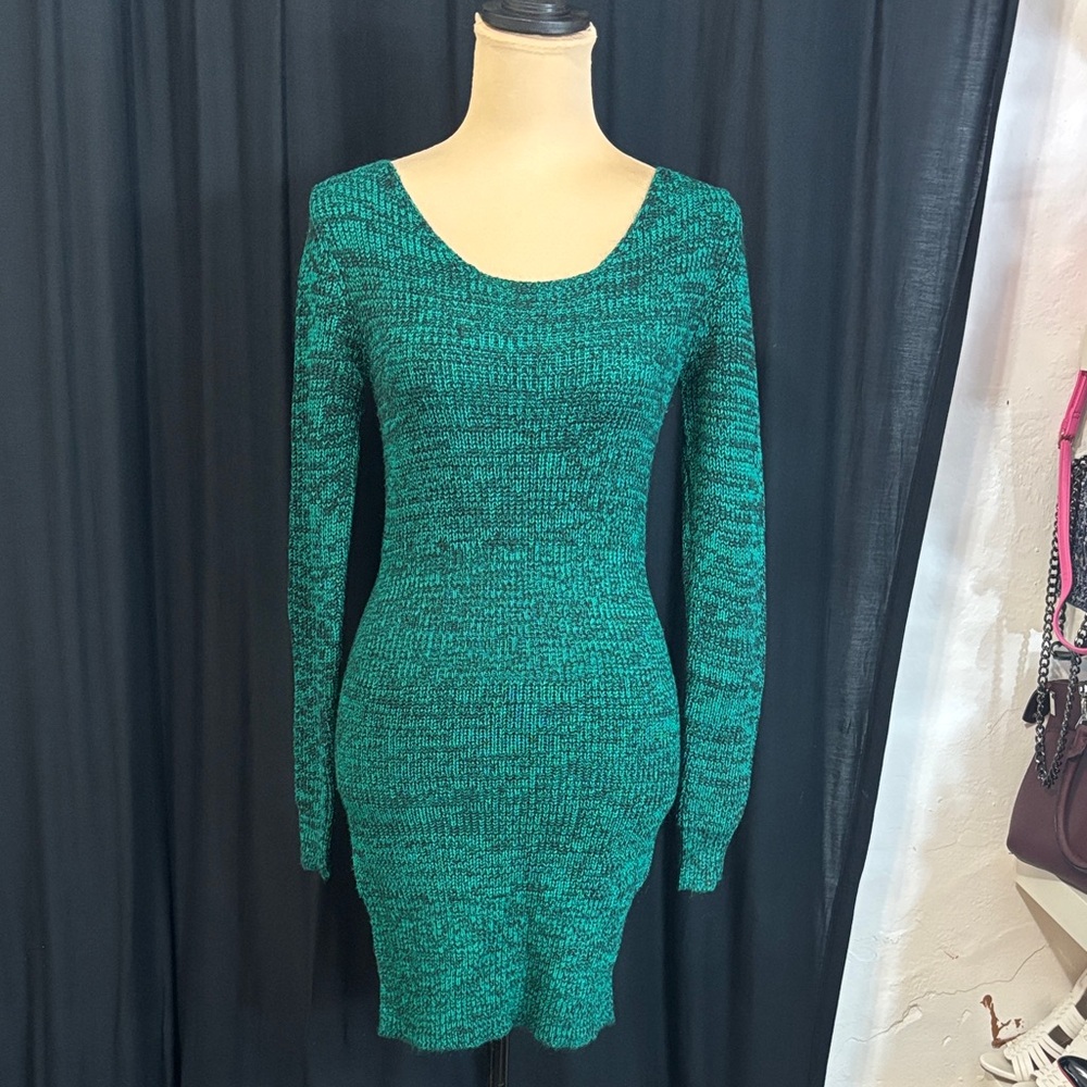 Elegant Green Knit Mini Dress